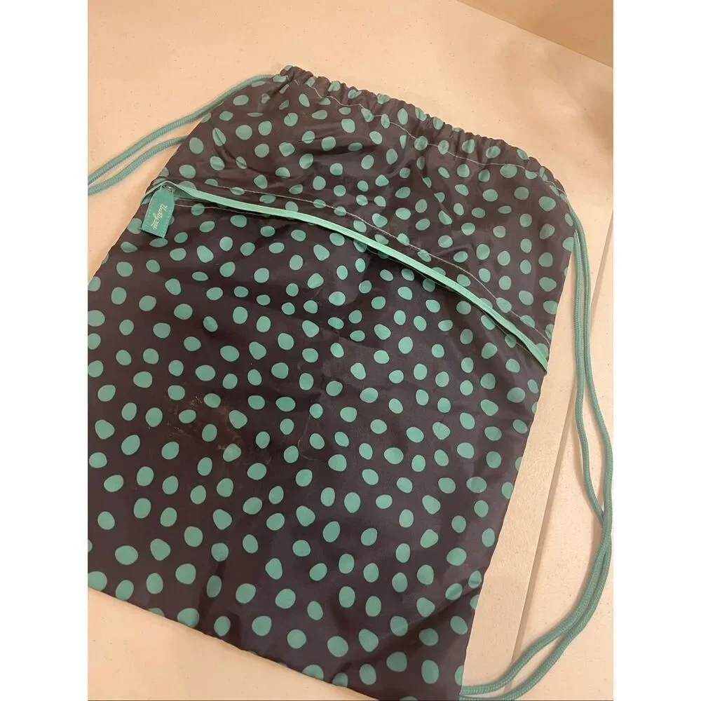 Thirty-One blue green polka dot drawstring backpack bag 1 zipper pocket